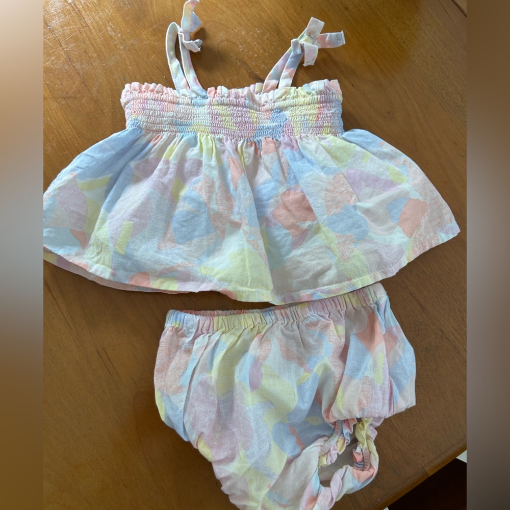 Baby Gap girls matching set